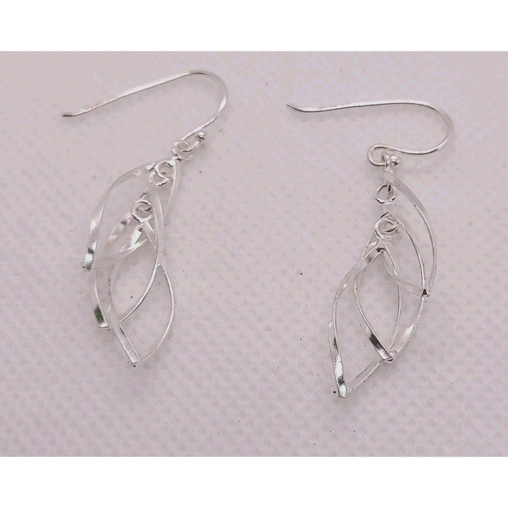 Modern 925 Sterling Silver Wire Leaf Teardrop Dangle Earrings